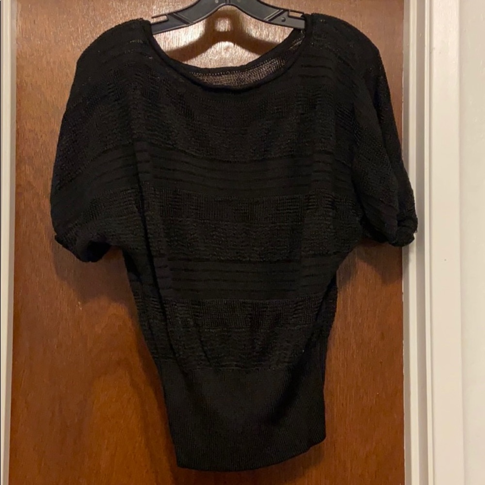 Black shear top